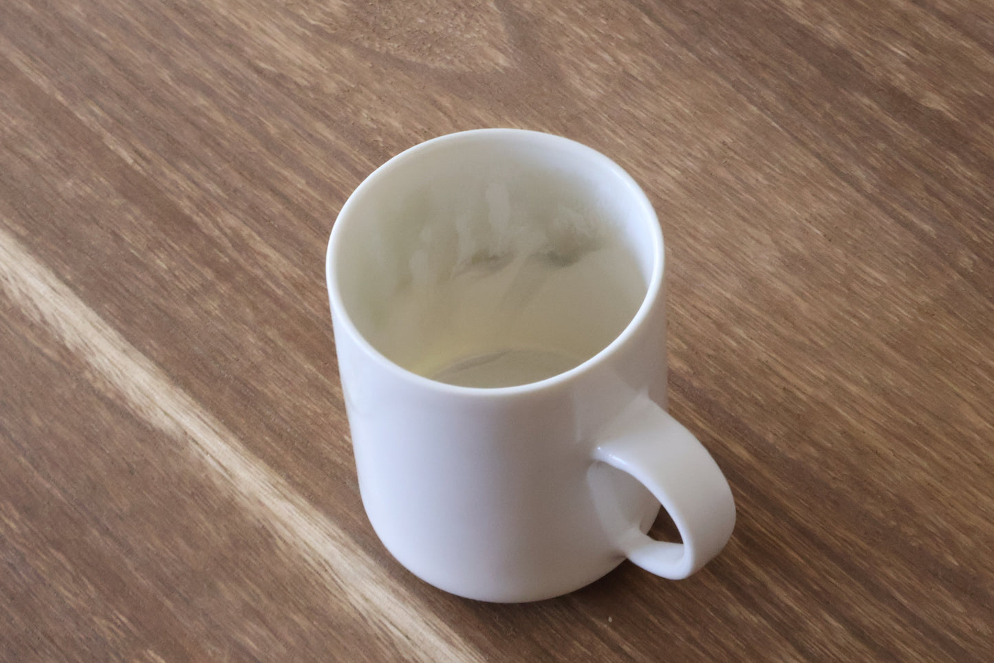 コーヒーカップ(イワオトナリテ)