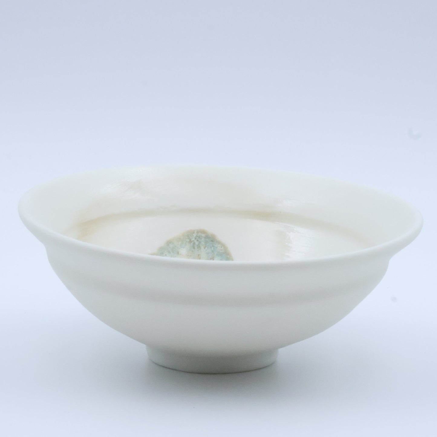 伊賀磁器貝目小鉢（須釜優子）