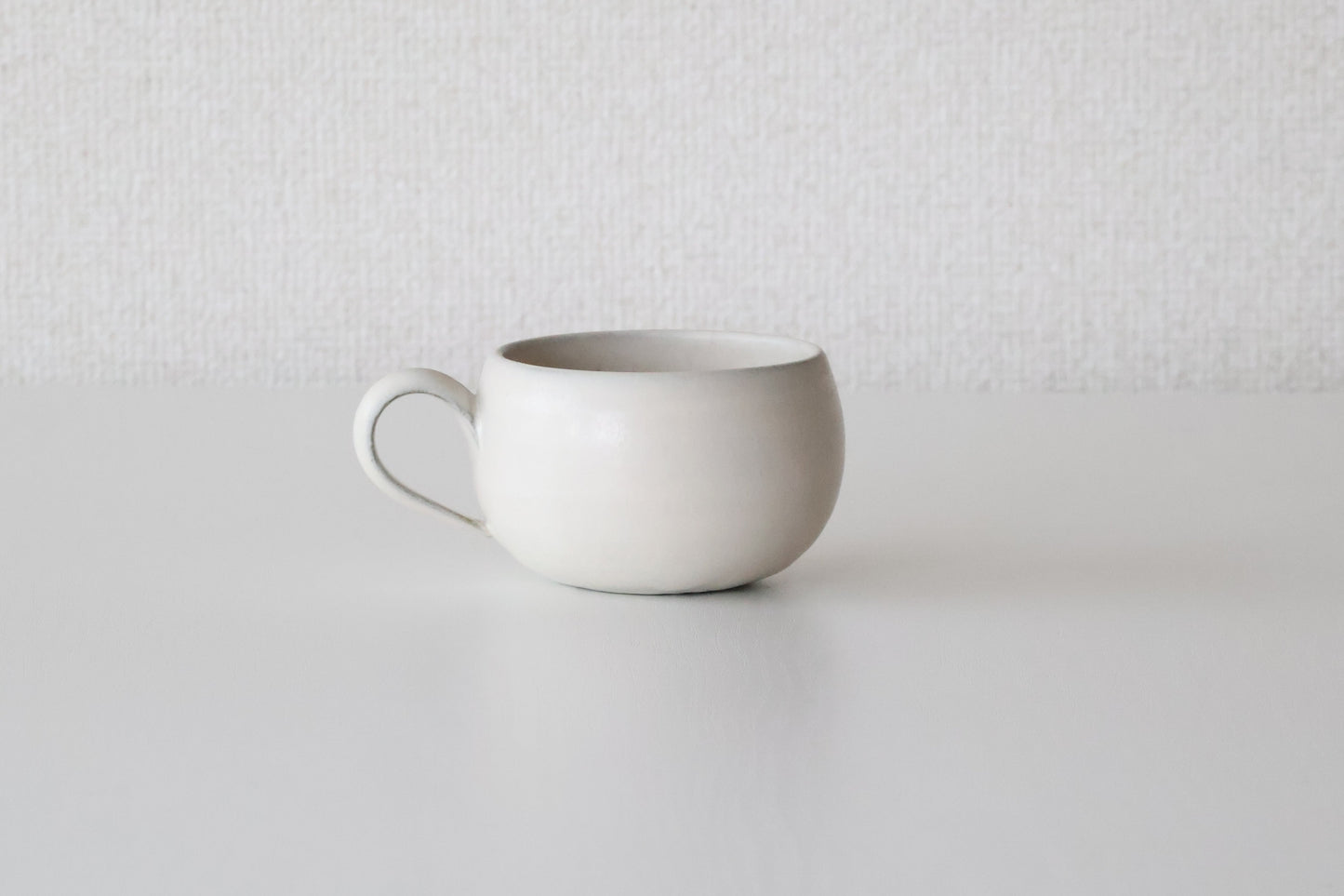 丸マグ [マット]（石井菜摘）