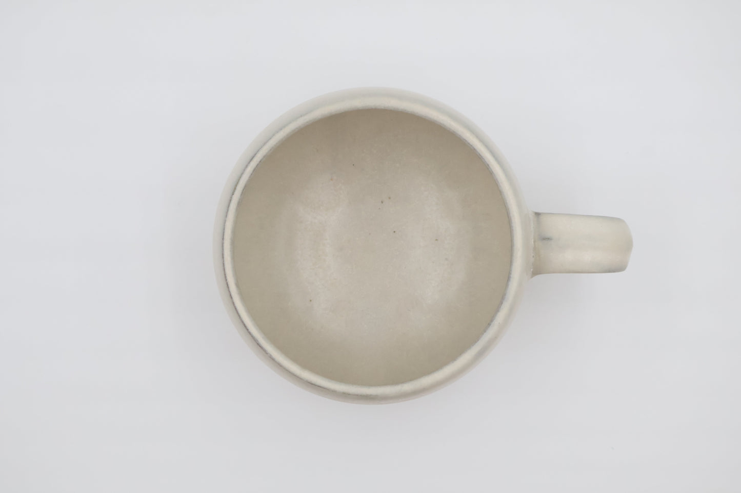 丸マグ [マット]（石井菜摘）