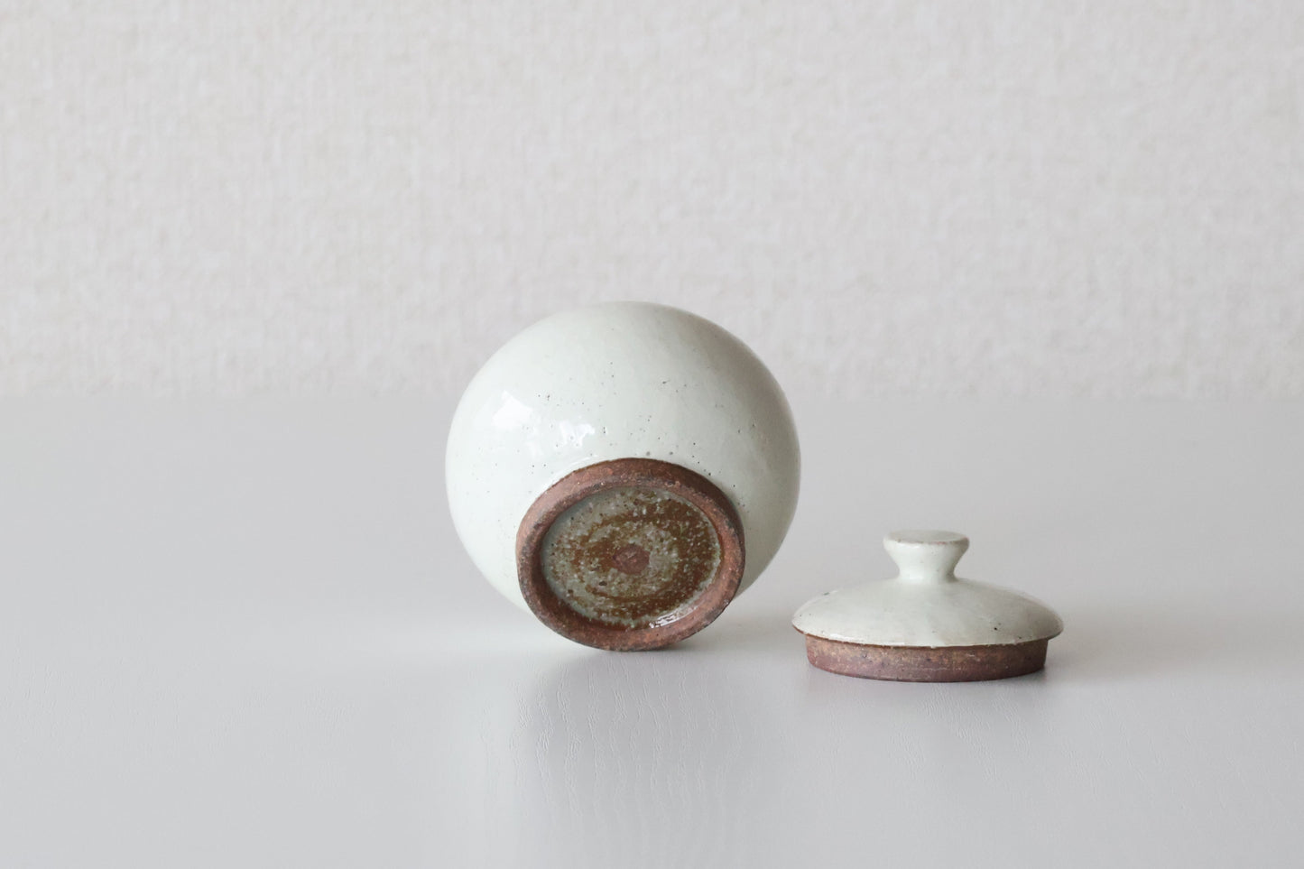 白泥おんたま（淡海陶芸研究所 / 山元一真）