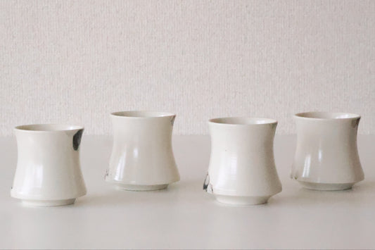 マグカップ 泡 白（若生沙耶香）