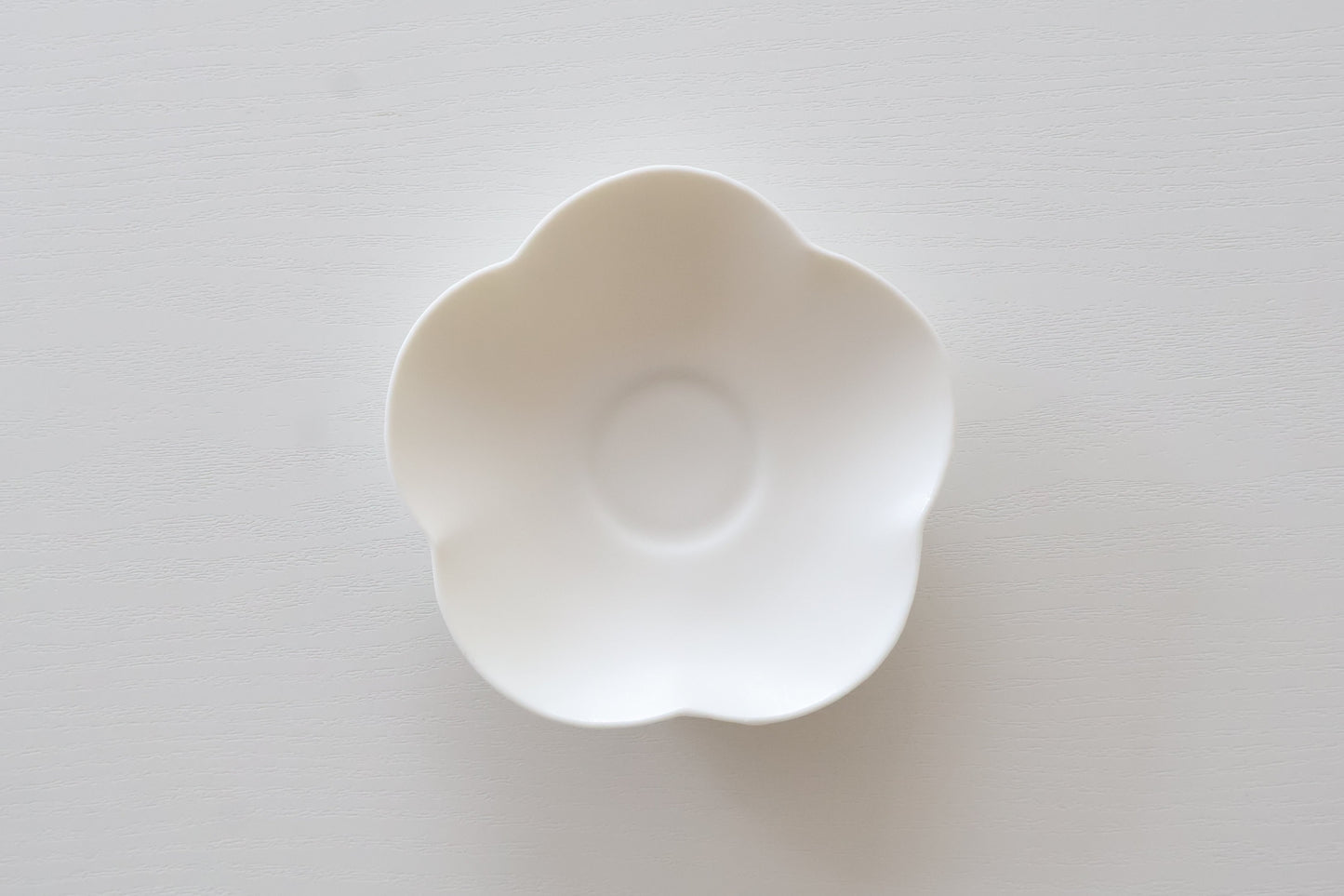 梅皿（studio bwanji / 若杉麻衣子）