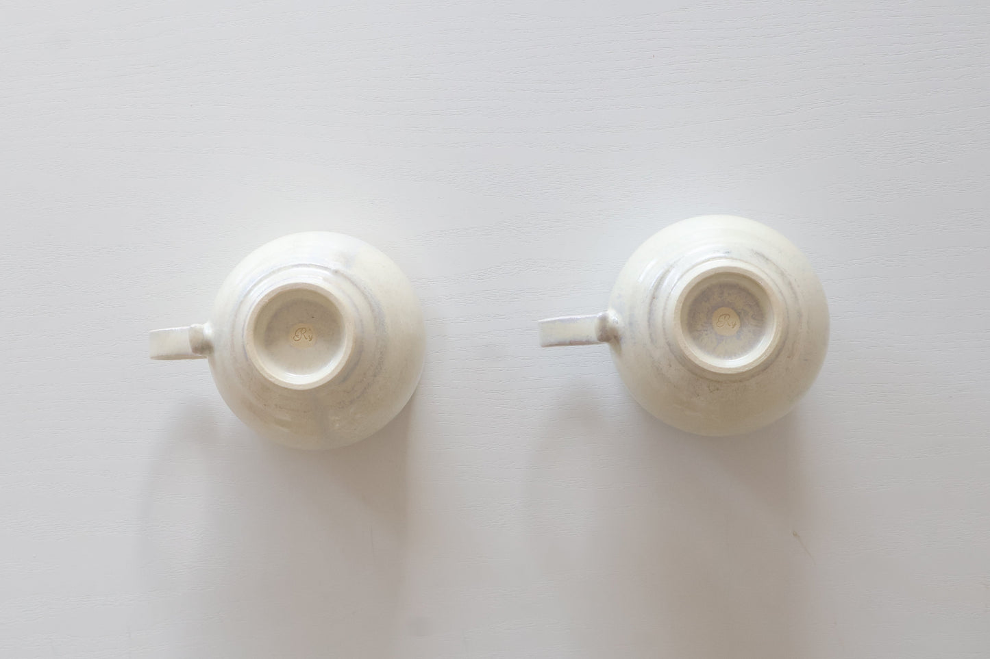 ねじり取手マグ（松尾亮佑）