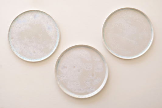 結晶釉プレート青（大森悦生）